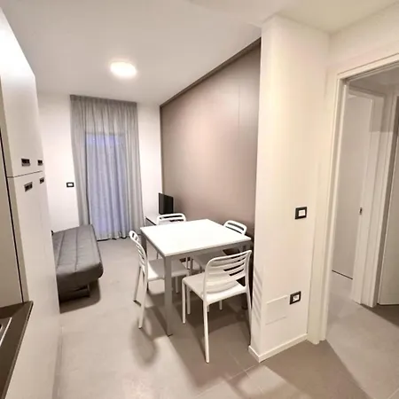 Apartment Pool 400m From