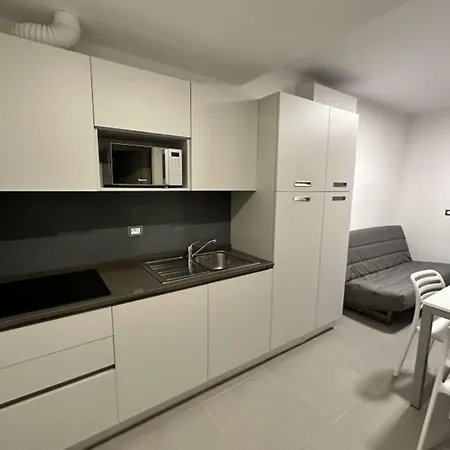 Pool 400m From Apartment Bibione
