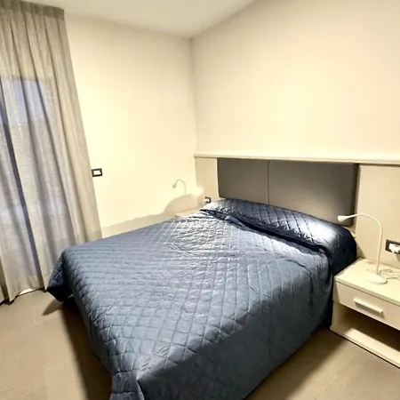 Apartment Pool 400m From