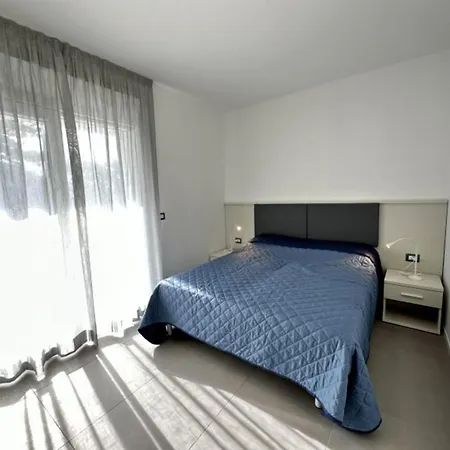 Apartamento Pool 400m From